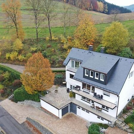 Auwers Haus Komplett - 3 Wohneinheiten Schmallenberg Buitenkant foto